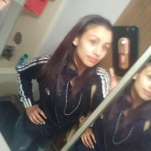 Meet your Posher, Kara